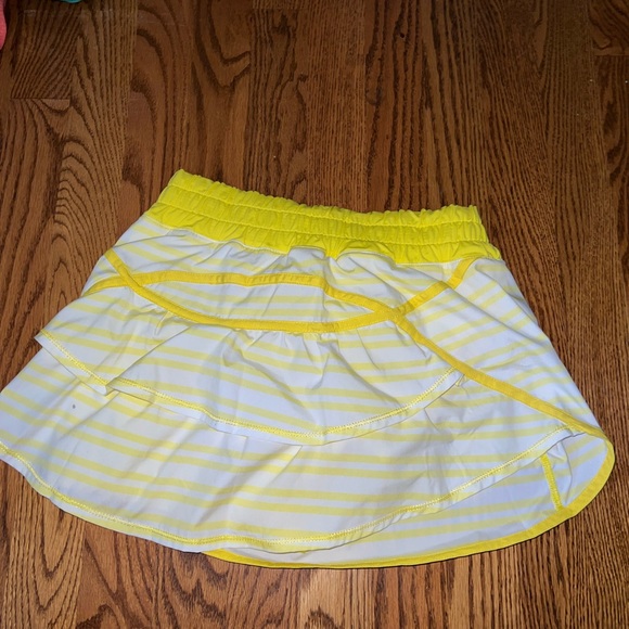 Yellow striped lululemon tennis skirt. - Picture 3 of 6